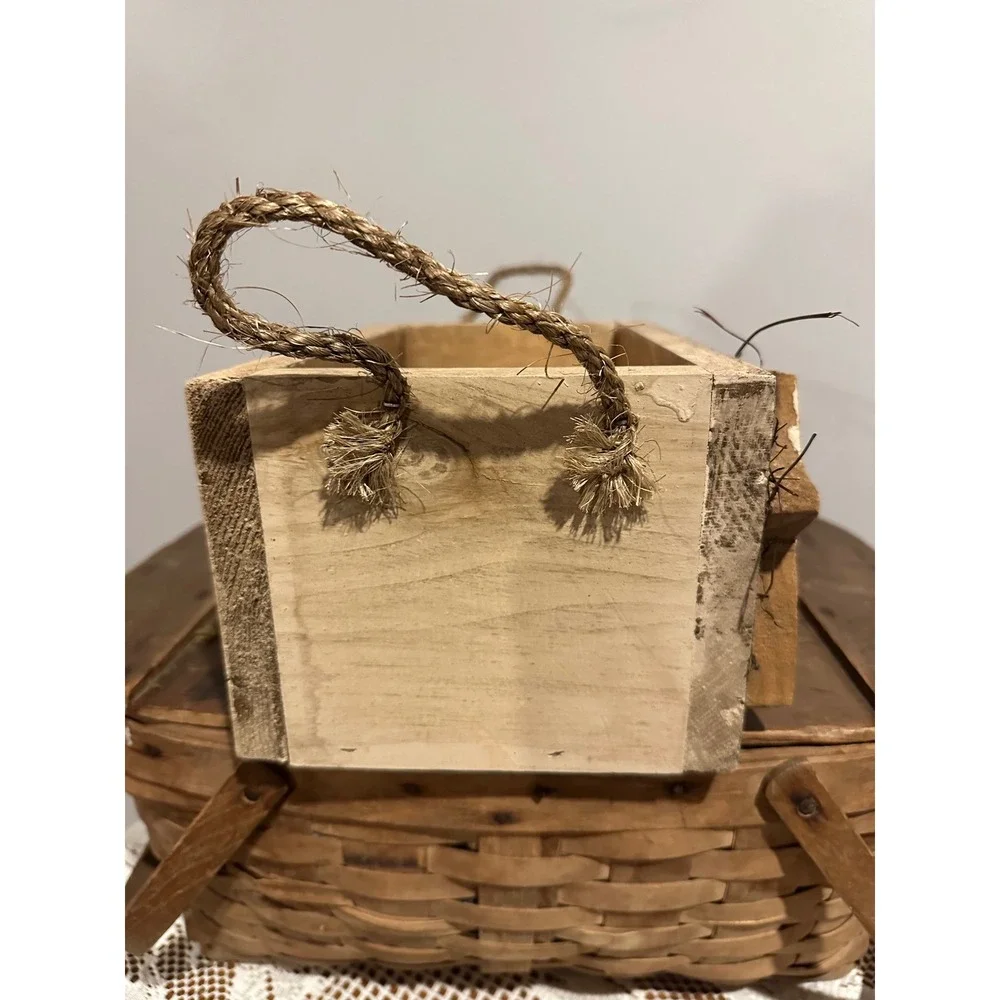 Rustic Wooden American Flag Crate Decorative Box Jute Rope Handles Americana